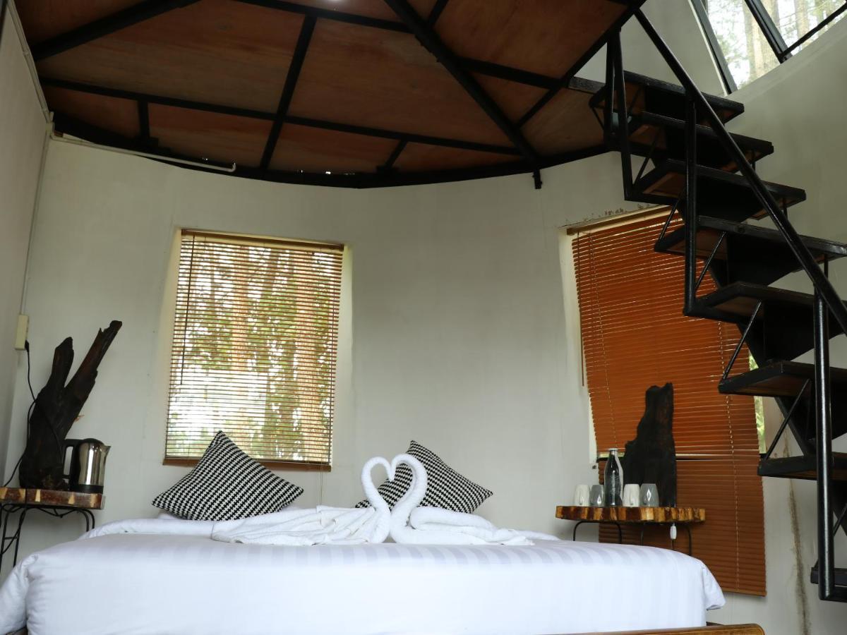 Toba Caldera Resort Parapat Exterior photo